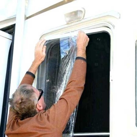 نايلون پشت پنجره